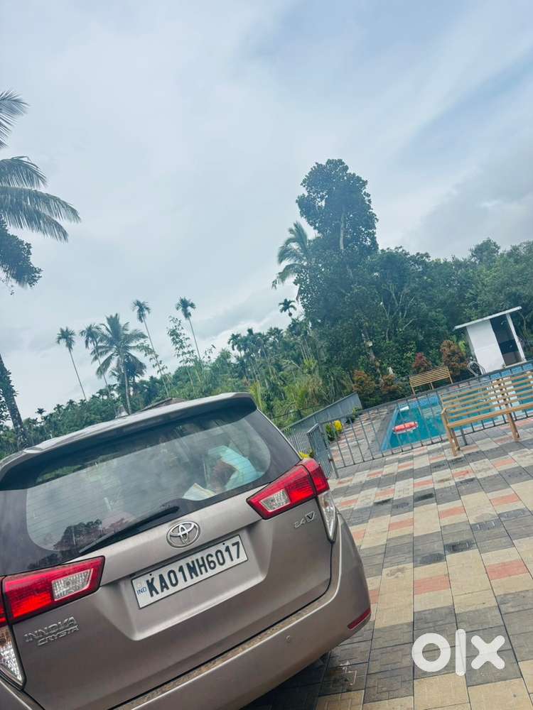 Toyota Innova Crysta 2017