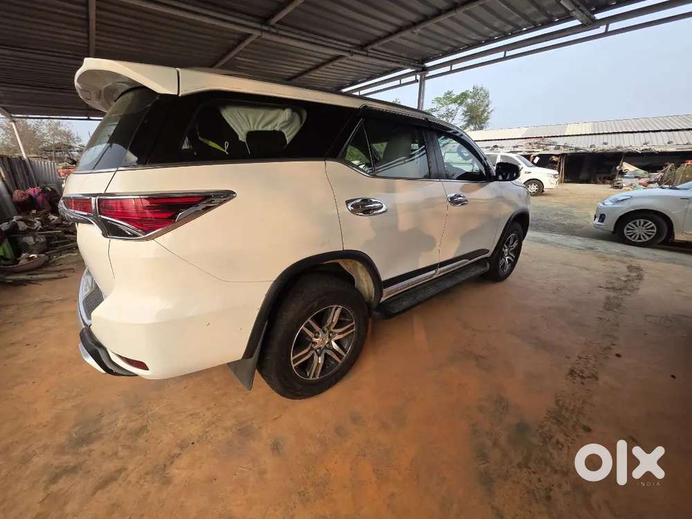 Toyota Fortuner 2019 Diesel 111000 Km Driven