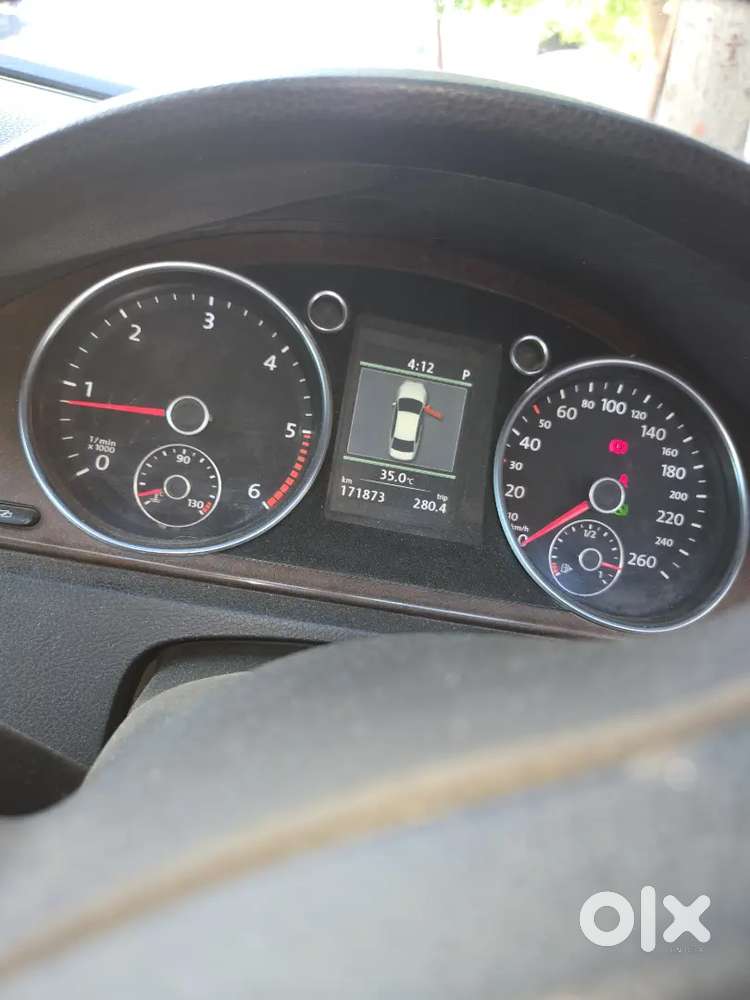Volkswagen Passat 2011