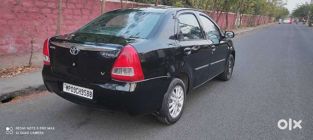 Toyota Etios 2010-2012 V, 2011, Petrol