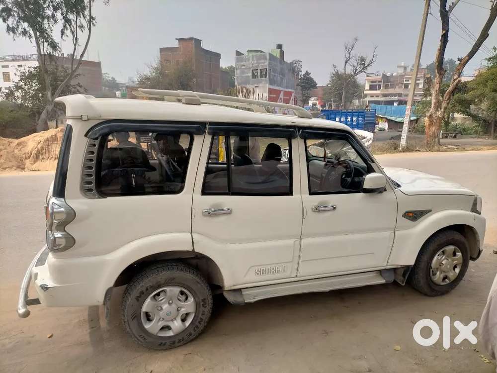Mahindra Scorpio 2014 Diesel 180000 Km Driven