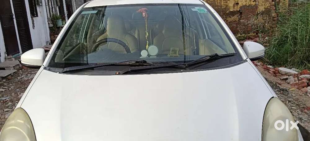 Honda Amaze 2015 Cng & Hybrids 66004 Km Driven