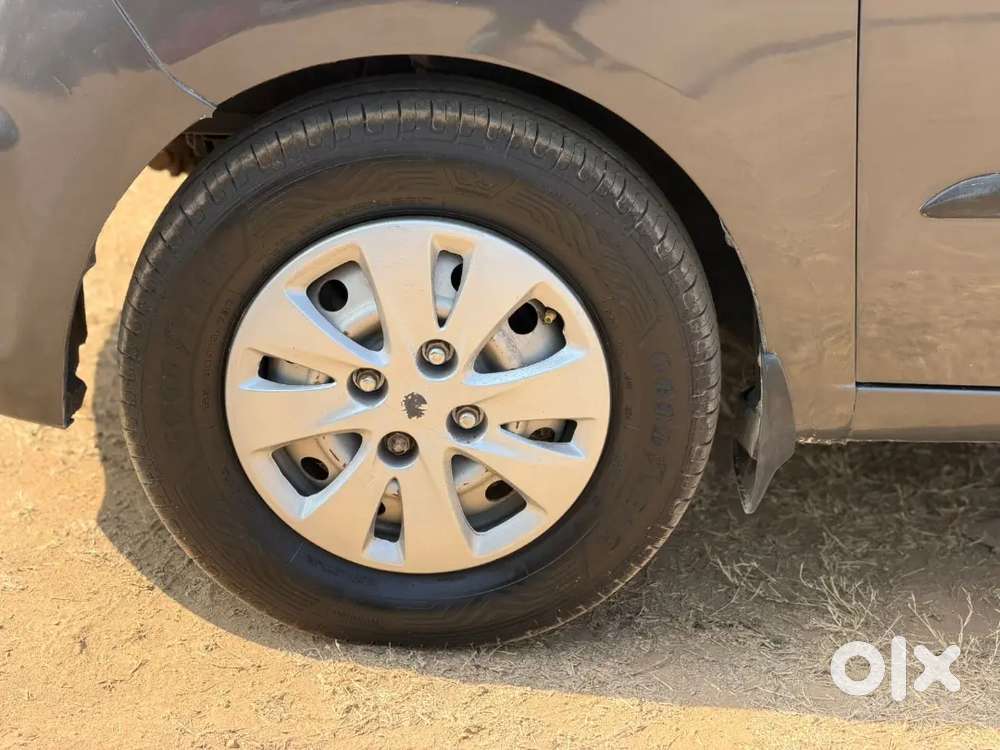 Hyundai I10 2011 Cng & Hybrids 77000 Km Driven