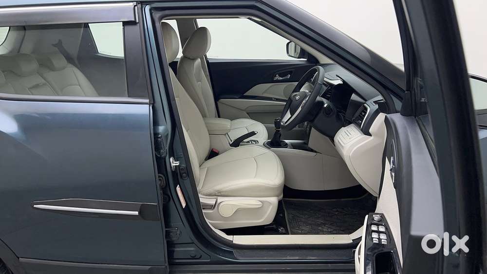 Mahindra Xuv300 W8 Option, 2022, Petrol