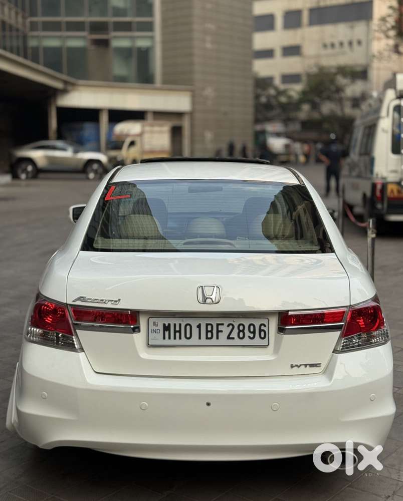 Honda Accord 2.4 Vti-l Automatic, 2012, Cng & Hybrids