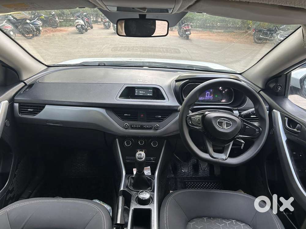 Tata Nexon Pure 1.5 Revotorq Diesel 6mt, 2023, Diesel