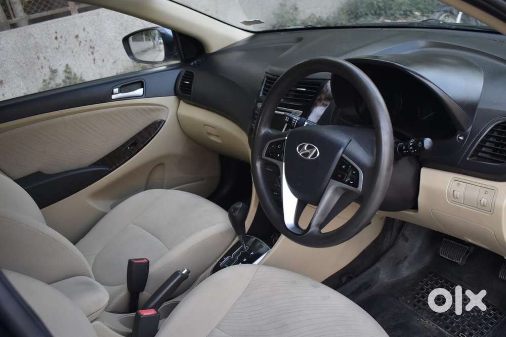 Hyundai Verna 1.6 S (o) Vtvt At, 2015, Petrol