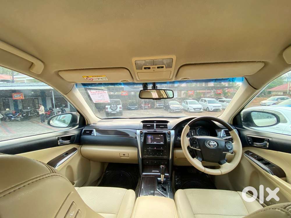 Toyota Camry Hybrid, 2016, Petrol