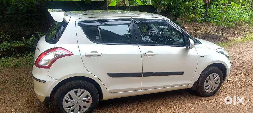 Maruti Suzuki Swift Ddis 2015