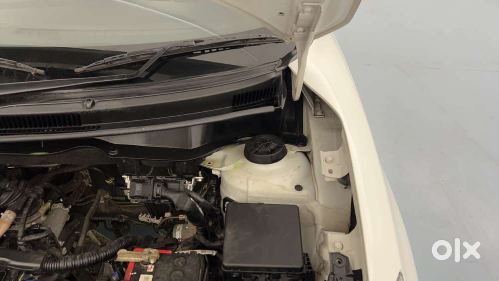 Maruti Suzuki Swift Vvt Vxi, 2023, Petrol