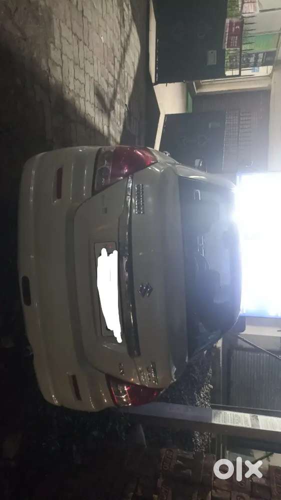 Maruti Suzuki Swift Dzire 2014 Petrol 10000 Km Driven