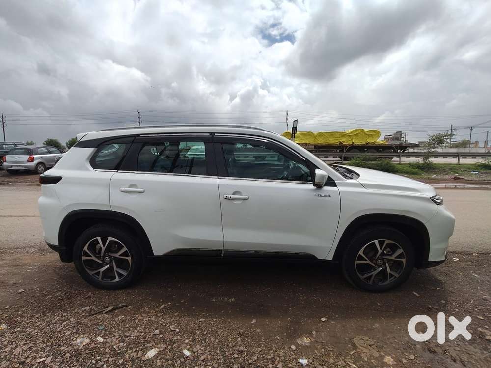 Toyota Urban Cruiser Hyryder 1.5 V Hybrid, 2022