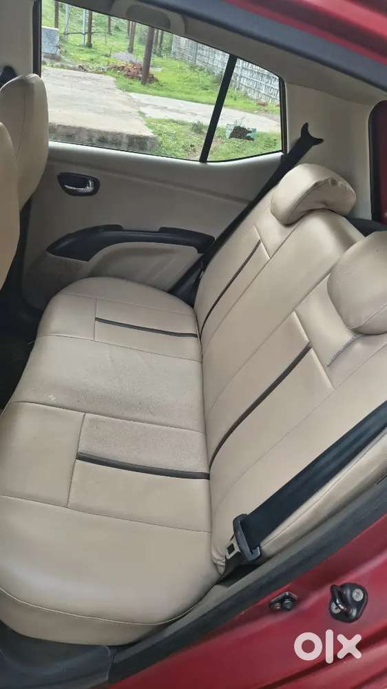 Hyundai I10 Sportz 2012 Model