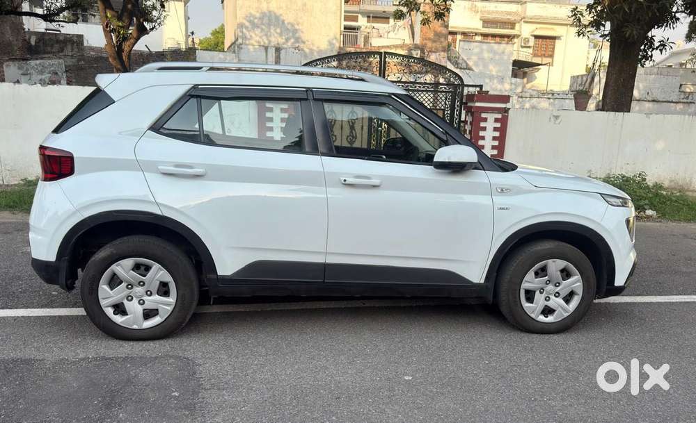 Hyundai Venue S Turbo Dct, 2019, Petrol