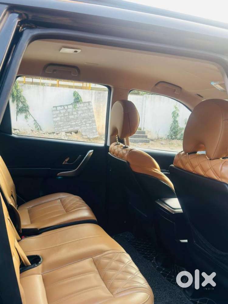 Mahindra Xuv500 W6 2wd, 2018, Diesel