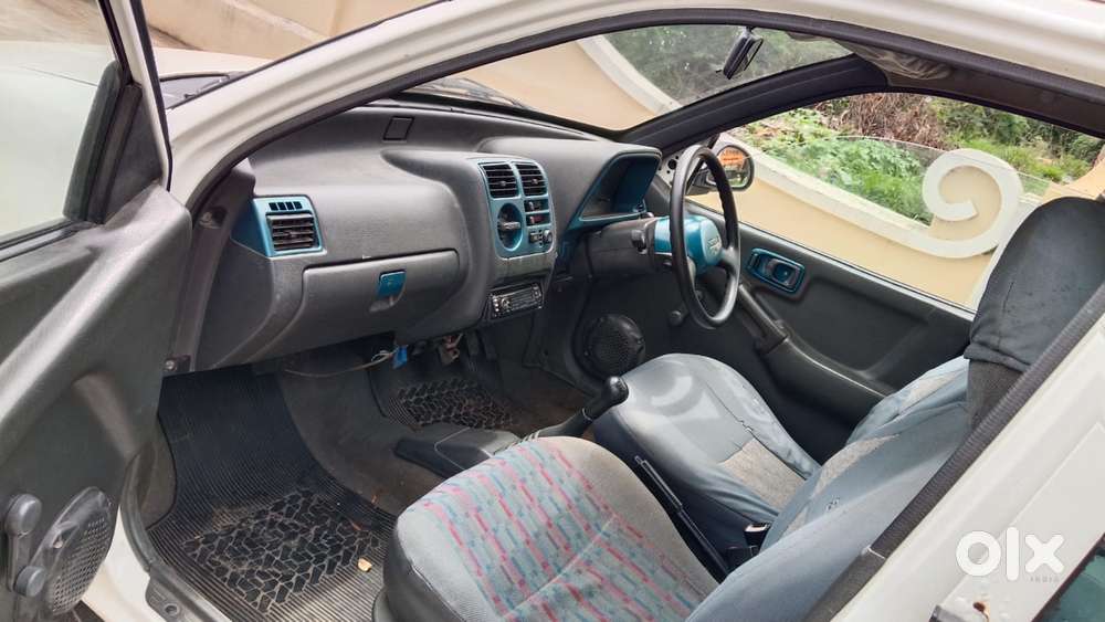 Maruti Suzuki Zen Estilo Lx Bsiv, 2000, Petrol