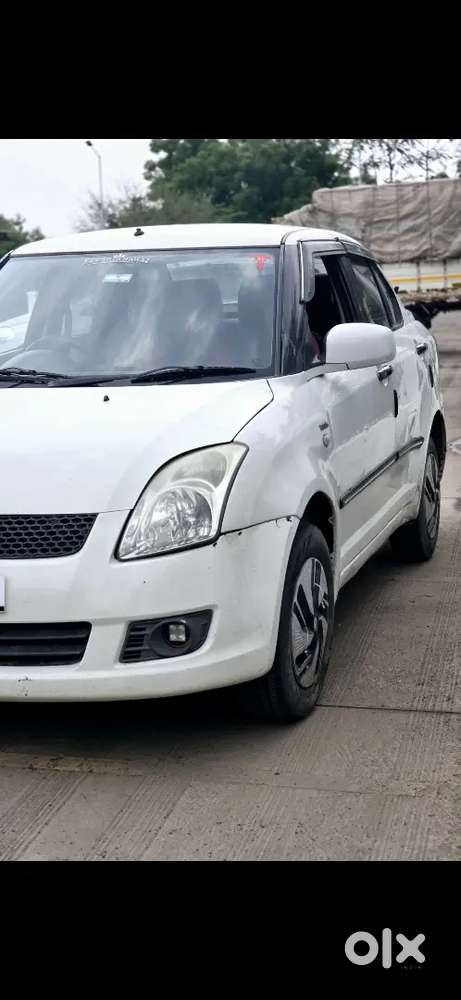 Maruti Suzuki Swift Dzire 2011