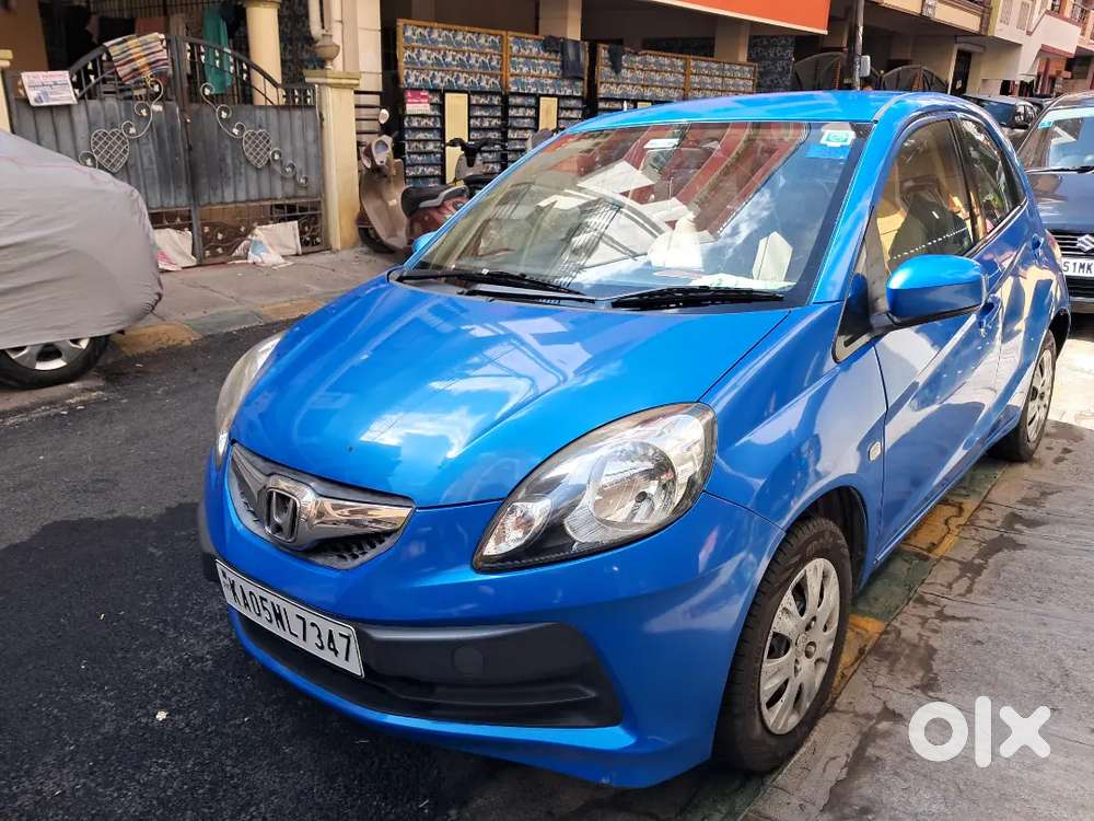 My Own Car Honda Brio Smt Fully Loaded Less Driven Petrol Ka 05 Car