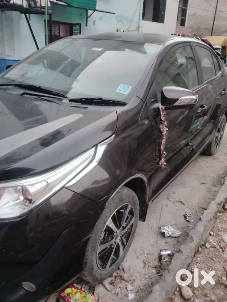 Toyota Yaris Petrol 21