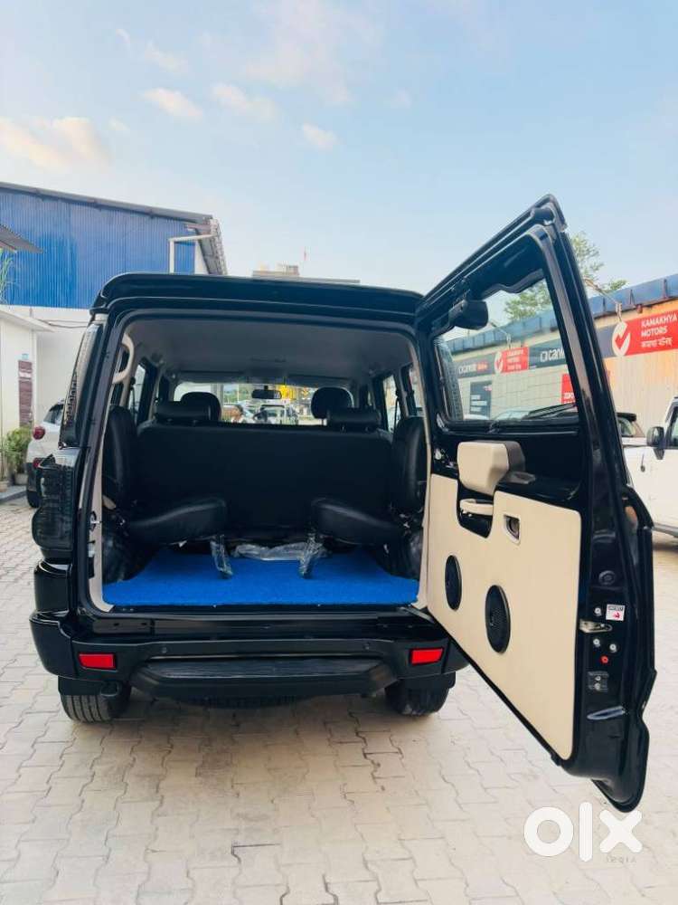 Mahindra Scorpio Classic 2.2 S 11 Mt 7 Str, 2025, Petrol