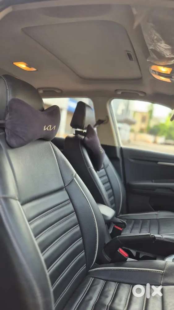 Kia Sonet 2024 Petrol Well Maintained
Showroom Condition