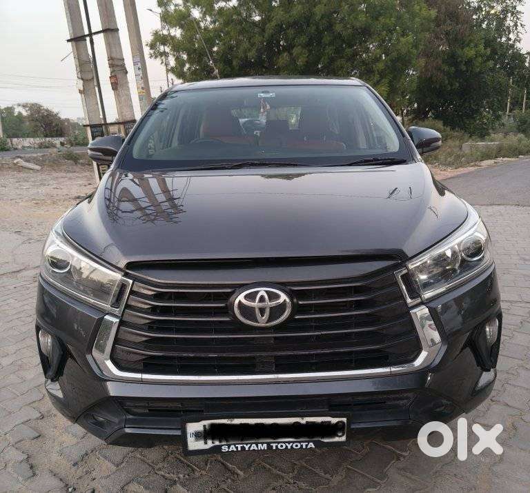 Toyota Innova Crysta [2020-ongoing] 2.4 Vx 8 Str, 2021, Diesel