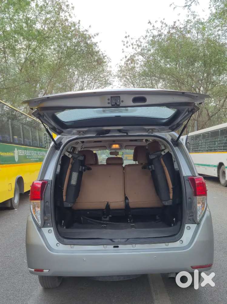 Toyota Innova Crysta 2.4 Vx 2017 Diesel Well Maintained 8 Str