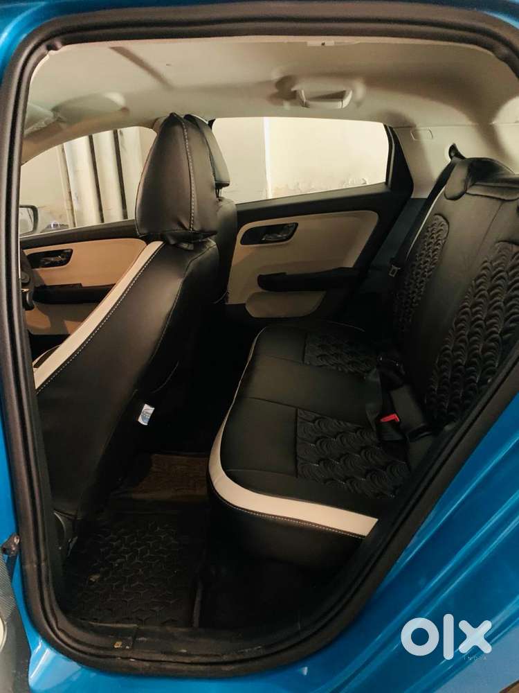 Tata Altroz 1.2 Xm Plus, 2024, Petrol