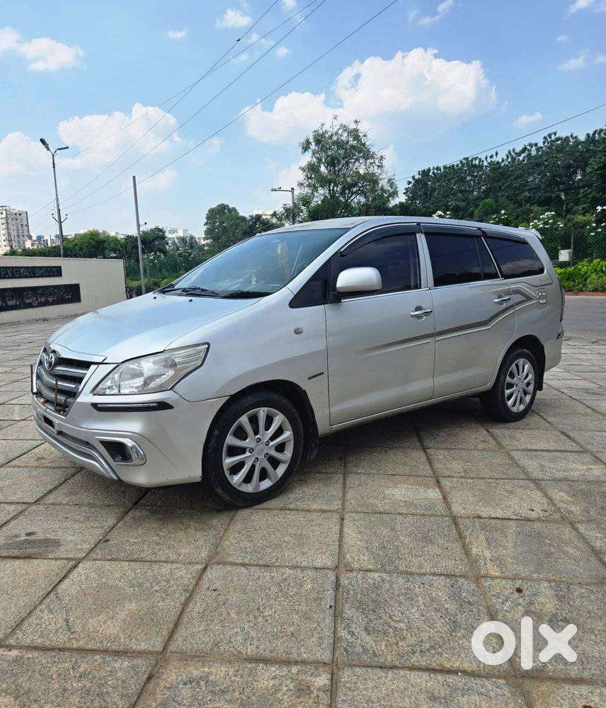 Toyota Innova 2.0 Gx 8 Seater, 2013, Diesel