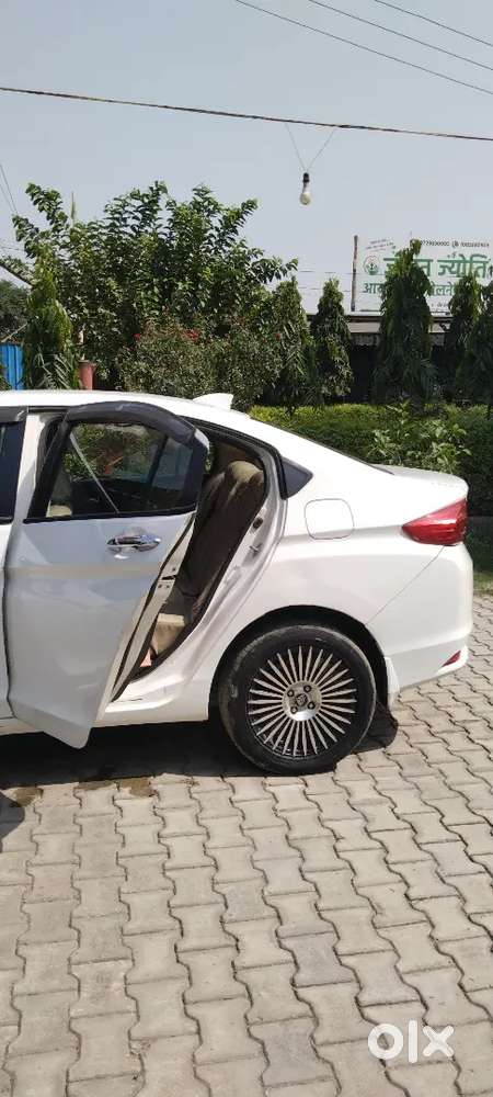 Honda City Diesel 2015 With Manual Transmission