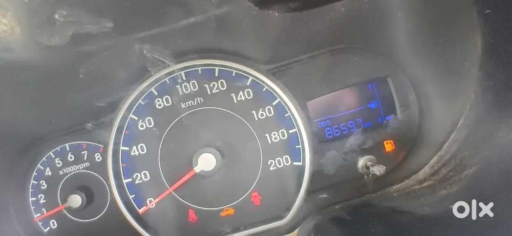 Hyundai I10 Sportz 2011