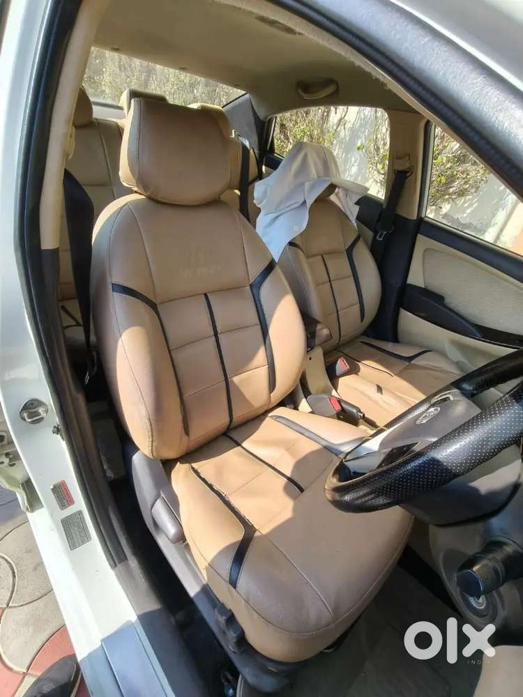 Hyundai Verna 2012