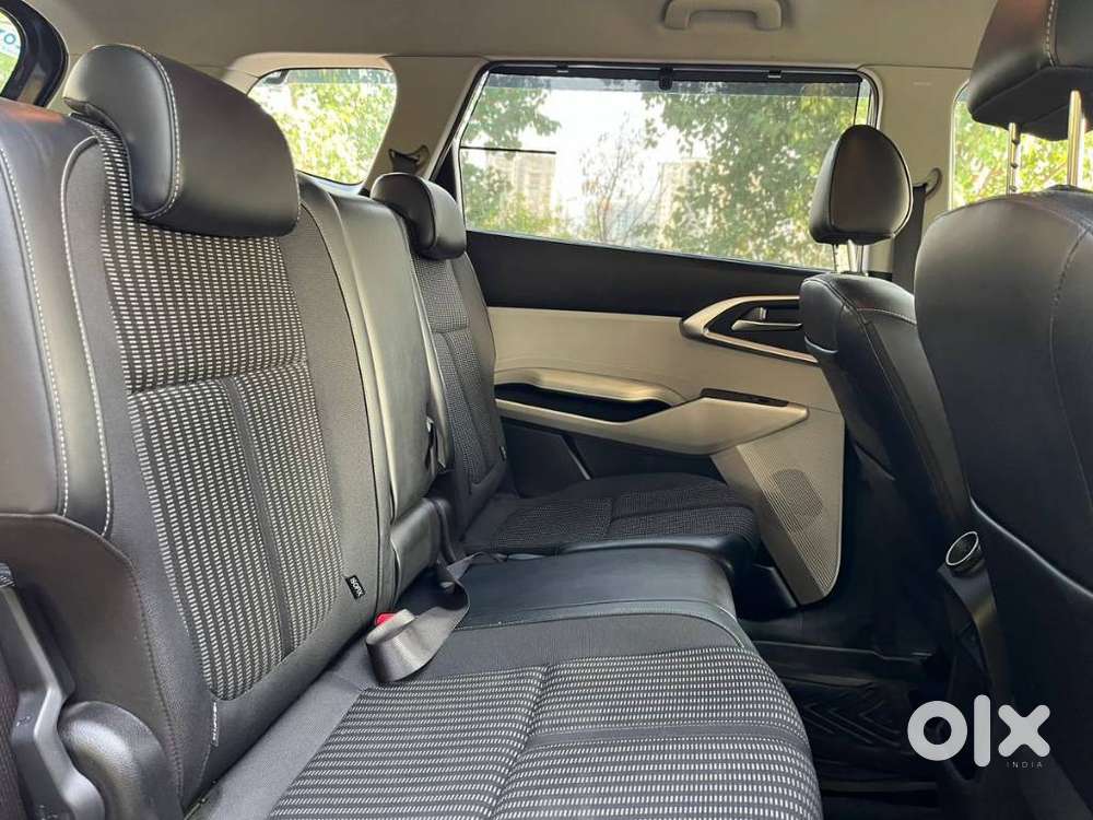 Kia Carens 1.5 Prestige Plus 7 Str Imt, 2023, Petrol