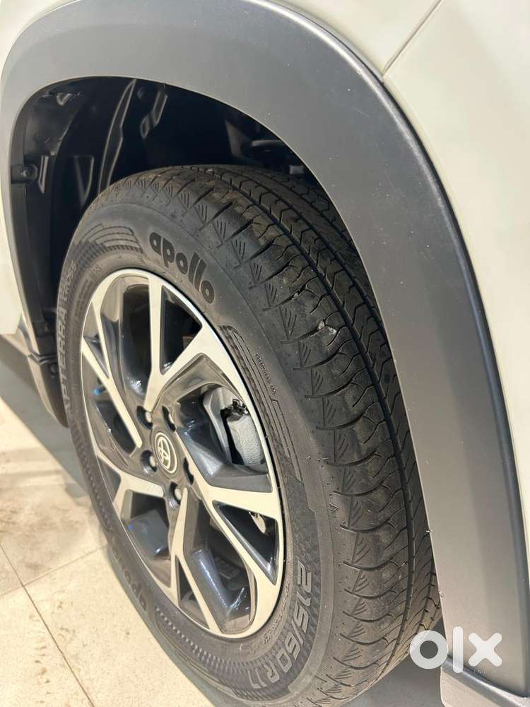 Toyota Urban Cruiser Hyryder V Hybrid Aero Edition, 2025, Petrol