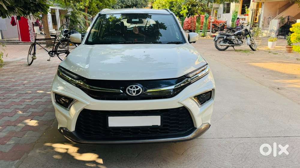 Toyota Urban Cruiser 2023 V Hybrid