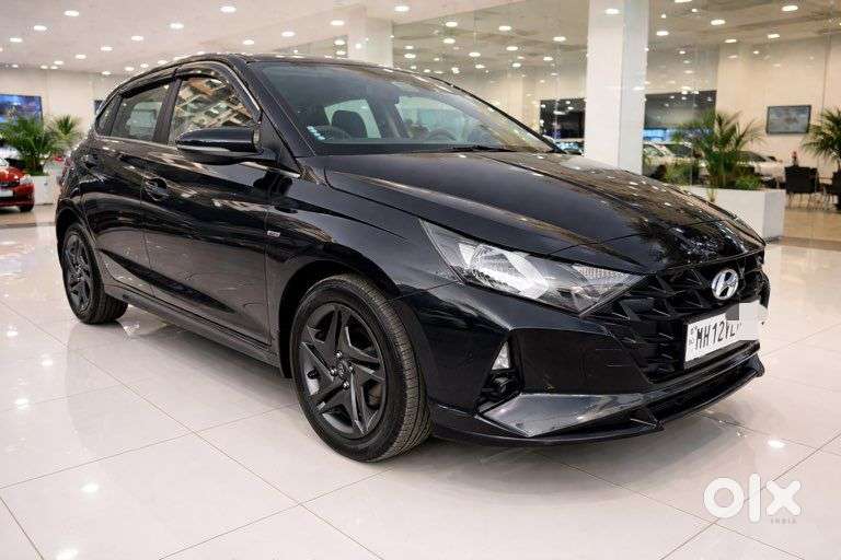 Hyundai I20 Sportz 1.2 Ivt Dual Tone, 2023, Petrol