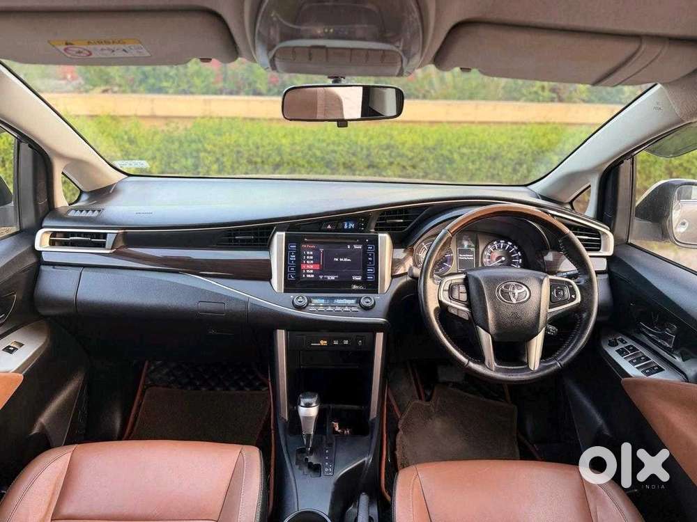 Toyota Innova Crysta 2.8z Automatic, 2018, Diesel