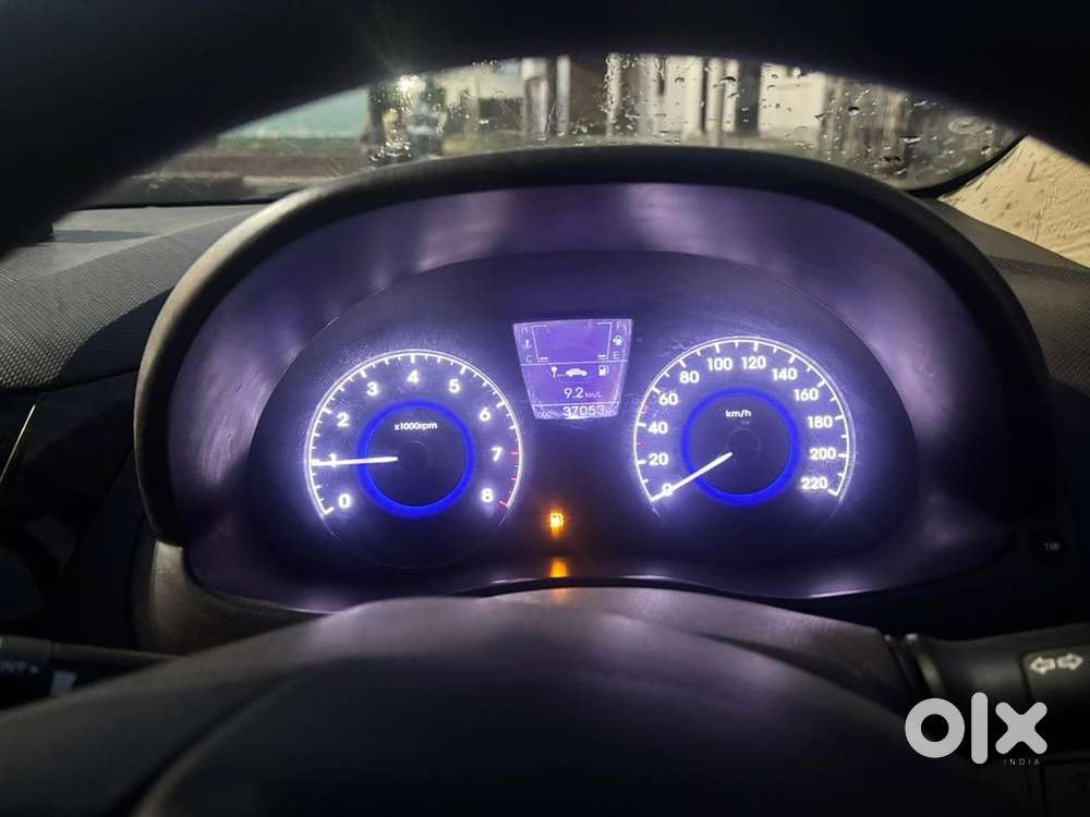 Hyundai Fluidic Verna 2011 Petrol Well Maintained