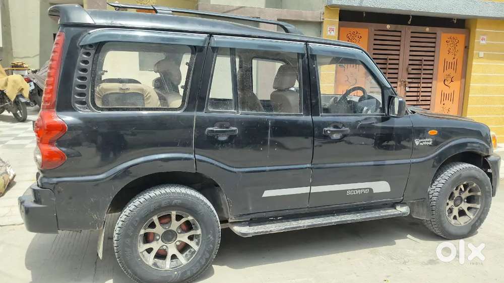 Mahindra Scorpio 2013