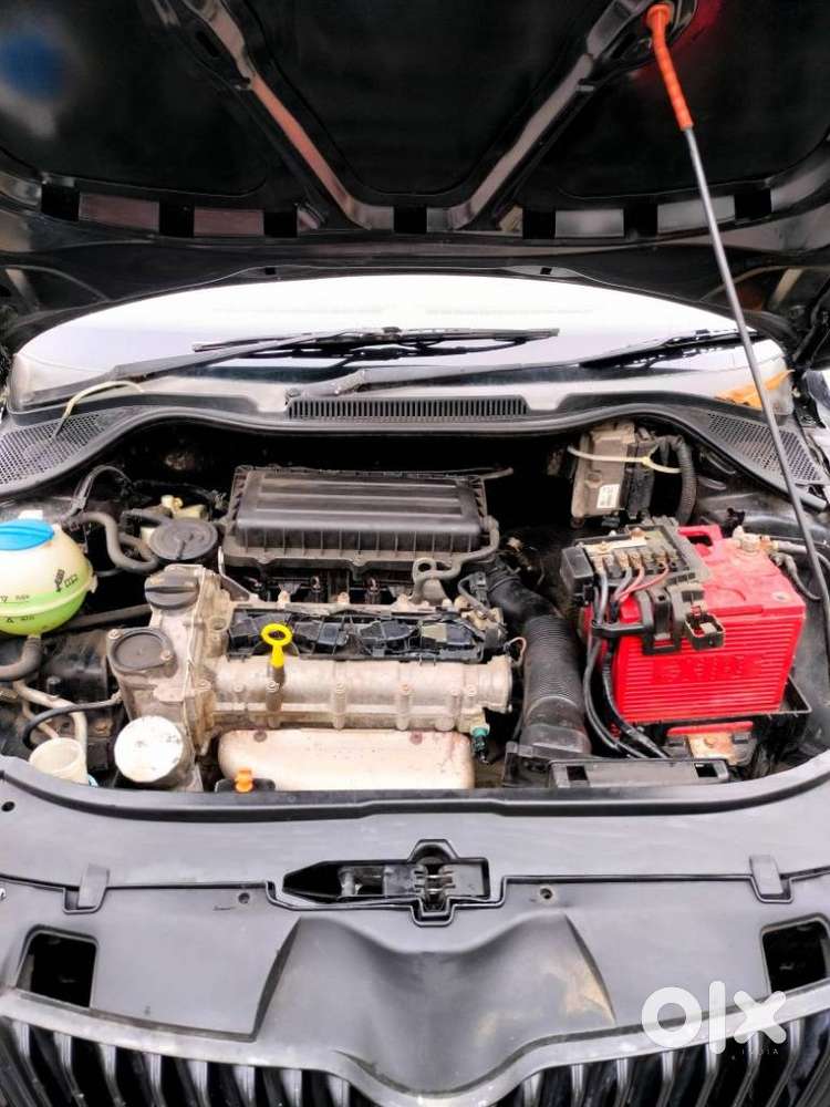 Skoda Rapid 1.6 Mpi Elegance Plus, 2013, Petrol