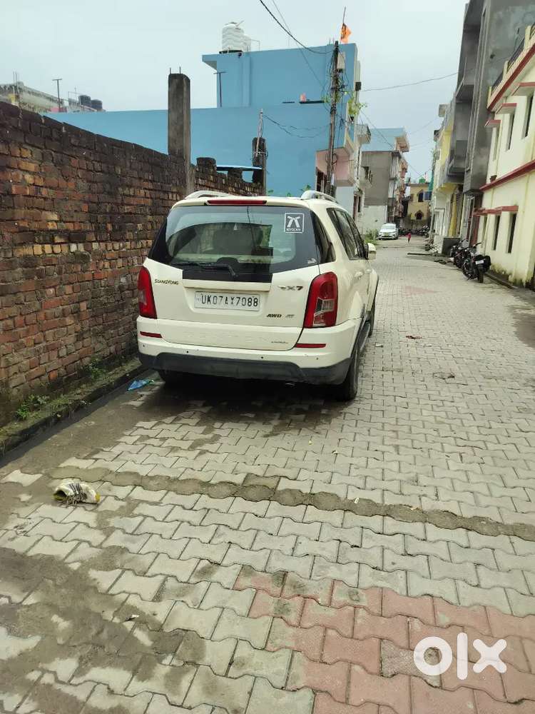 Mahindra Rexton Diesel 2014