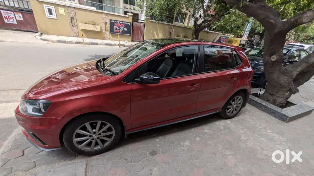 Volkswagen Polo Gt 1.2 Tsi Sunset Red, Black Roof.