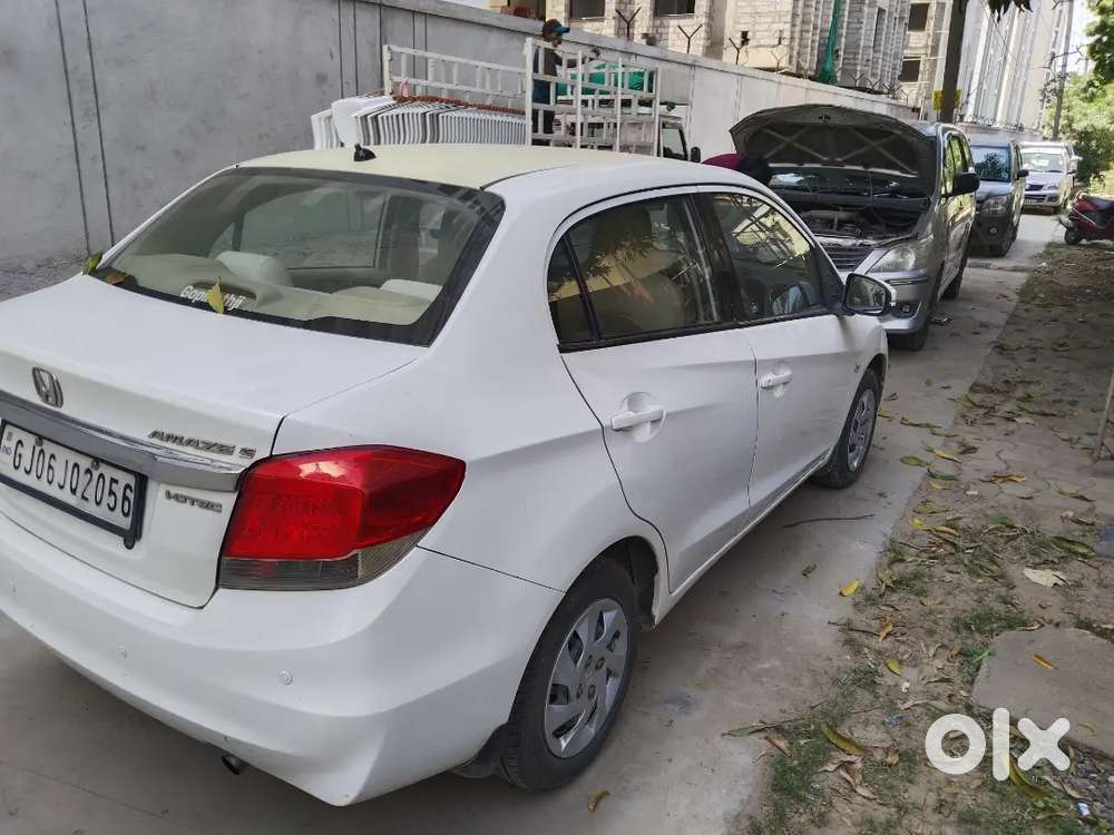 Honda Amaze 2016 Diesel Well Maintained