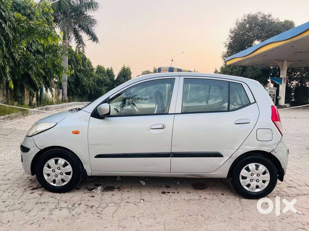 Hyundai I10 Sportz At, 2009, Petrol