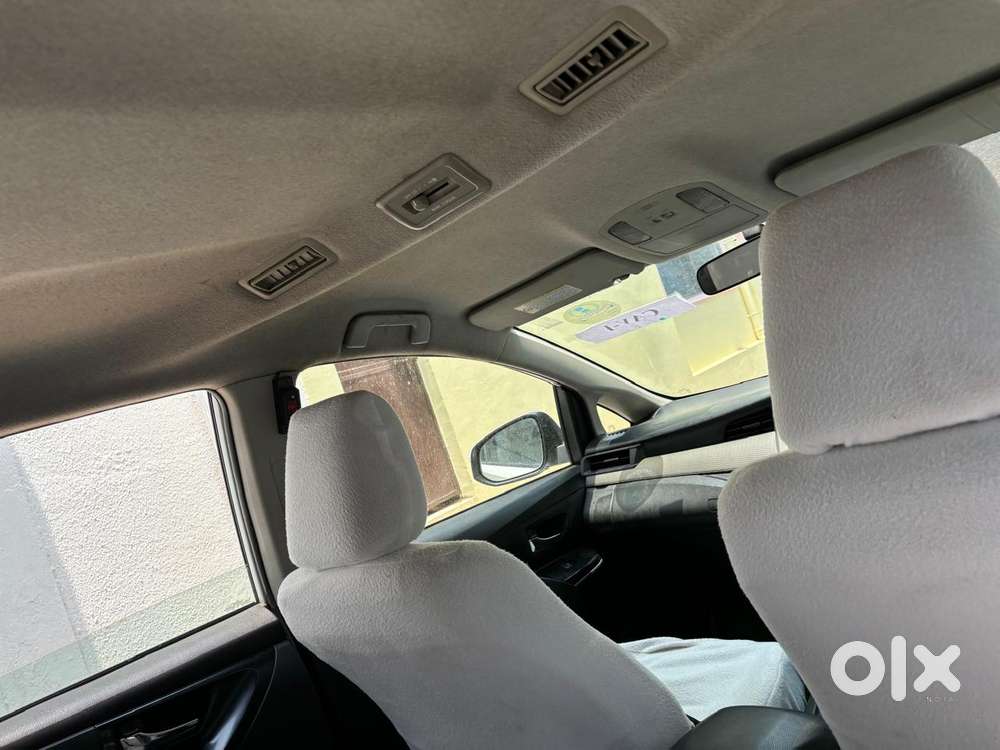 Toyota Innova Crysta 2.4 Vx Mt, 2016, Diesel