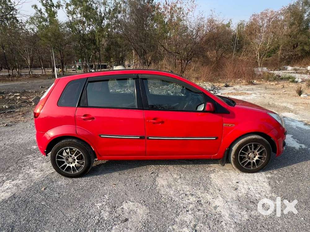 Ford Figo 2010-2012 Diesel Zxi, 2011, Diesel