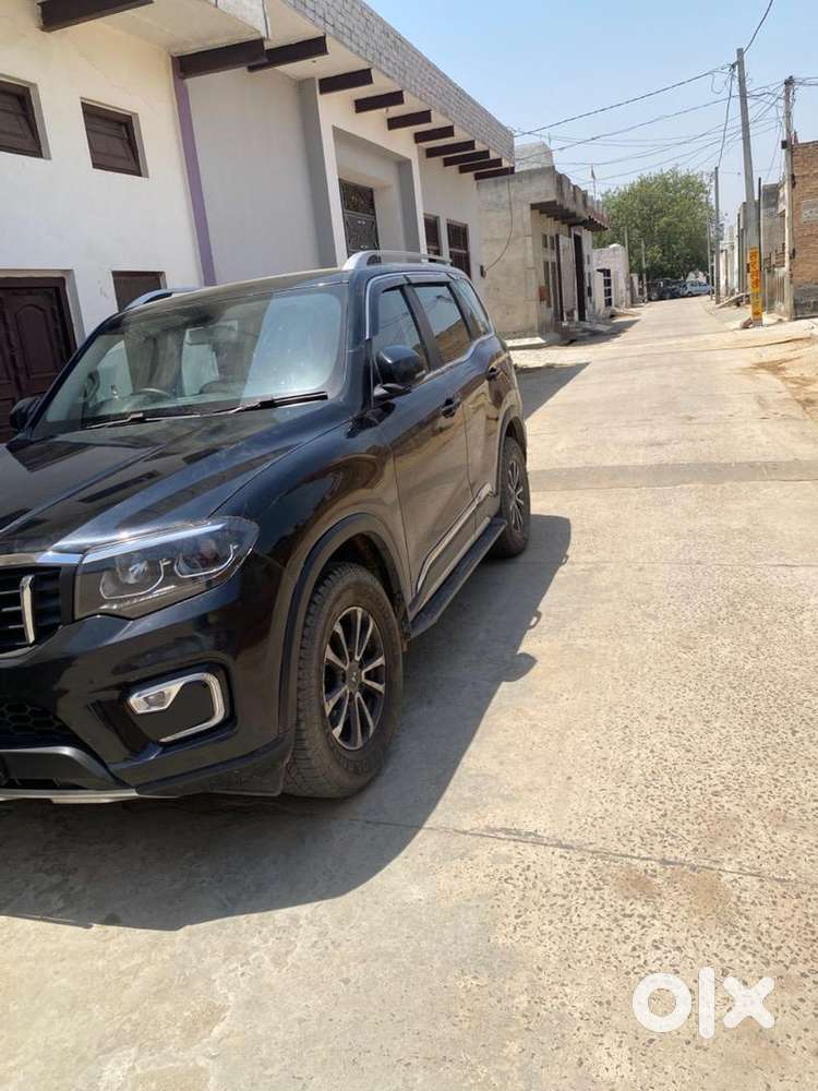 Mahindra Scorpio N Z8 Select Mt 7str