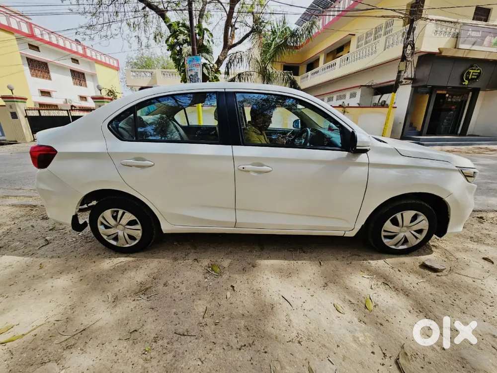 Honda Amaze Petrol