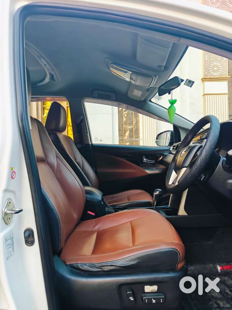 Toyota Innova Crysta 2.8z Automatic, 2018, Diesel