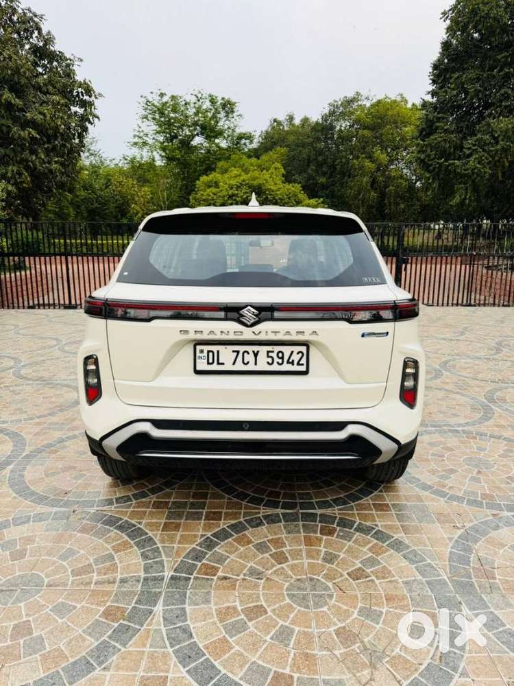 Maruti Suzuki Grand Vitara 1.5 Sigma Smart Hybrid, 2026, Petrol